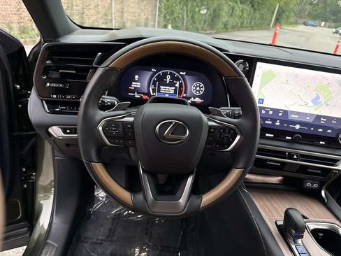 Used 2026 Lexus RX 350 Premium w/ Convenience Package AWD/4WD image 23