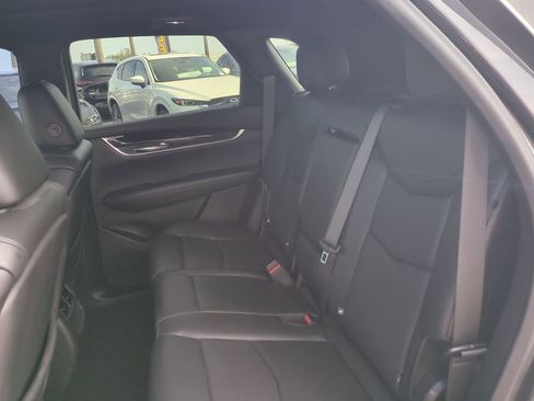 Used 2020 Cadillac XT5 Premium Luxury image 13