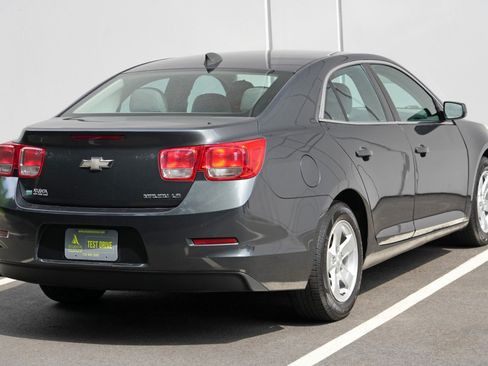 Used 2015 Chevrolet Malibu LS FWD image 44