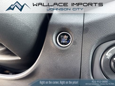 Used 2023 Nissan Frontier SV w/ Midnight Edition Package AWD/4WD image 21