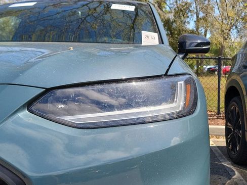 Used 2025 Honda HR-V Sport image 2