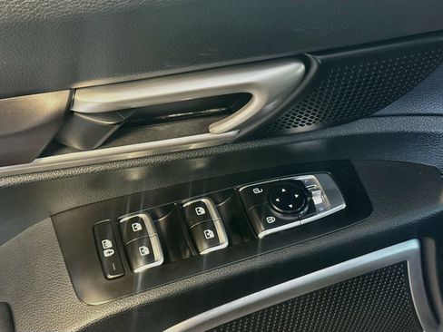 Used 2025 Kia Telluride S AWD/4WD image 15