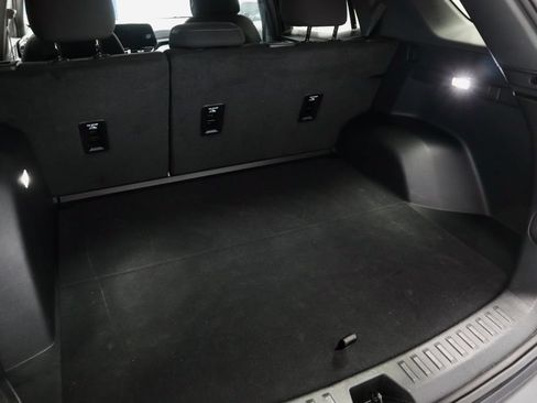 Used 2026 Chevrolet Equinox LT FWD image 16