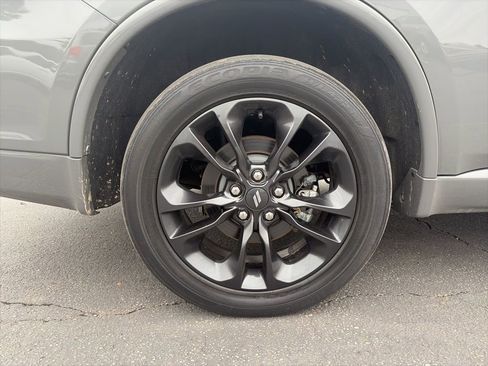 Used 2021 Dodge Durango GT w/ Blacktop Package image 9