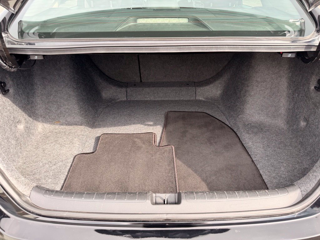 Used 2018 Honda Accord EX-L image 26