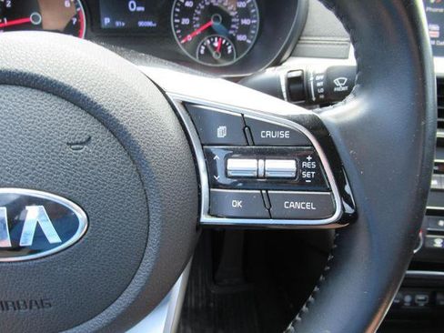 Used 2019 Kia Optima S FWD image 23