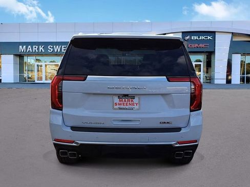 New 2026 GMC Yukon Denali w/ LPO, Floor Liner Package image 28