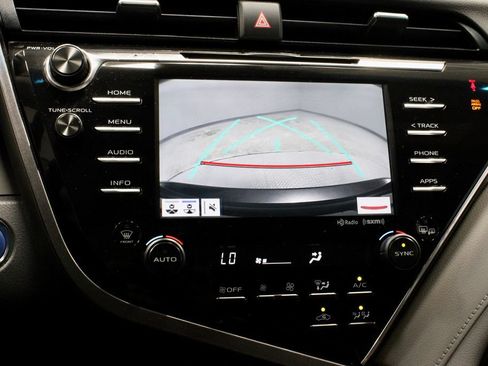 Used 2018 Toyota Camry LE w/ Audio Package FWD image 2