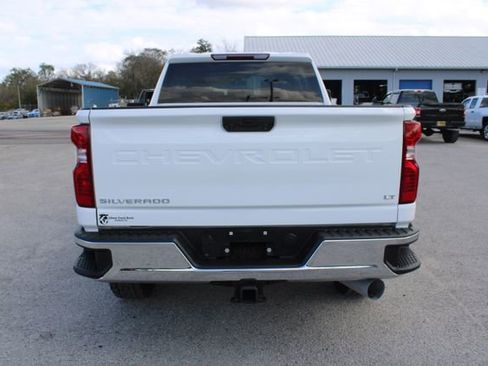 Used 2023 Chevrolet Silverado 2500 LT image 9