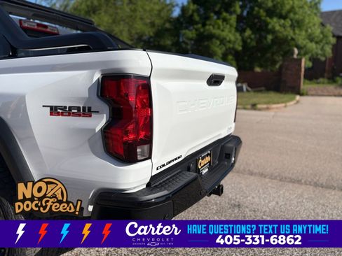 New 2026 Chevrolet Colorado Trail Boss w/ Midnight Edition AWD/4WD image 39