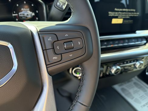 New 2026 GMC Sierra 1500 SLE AWD/4WD image 21