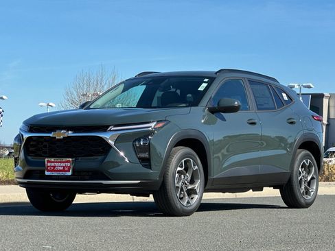 New 2026 Chevrolet Trax LT image 8