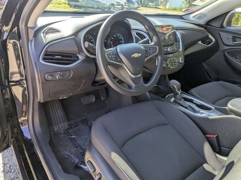 Used 2024 Chevrolet Malibu LT image 5