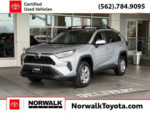 Used 2023 Toyota RAV4 XLE w/ Convenience Package image 1