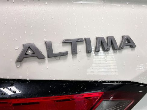 Used 2023 Nissan Altima 2.5 SV AWD/4WD image 30
