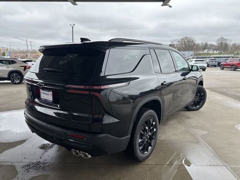 New 2026 Chevrolet Traverse LT w/ Midnight/Sport Edition image 7