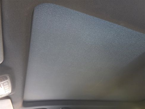 Used 2025 Mercedes-Benz GLS 450 4MATIC image 19