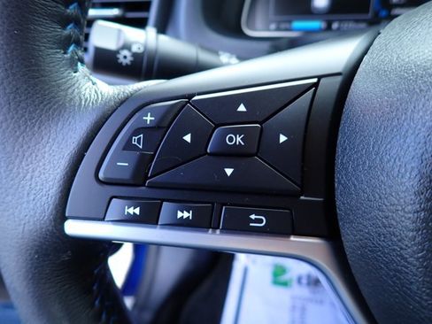 Used 2025 Nissan Leaf SV Plus FWD image 17
