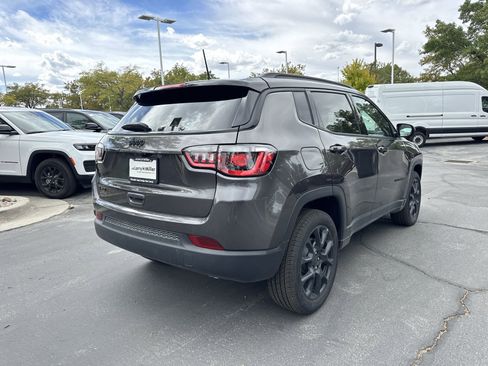 New 2024 Jeep Compass Latitude w/ Convenience Group image 8