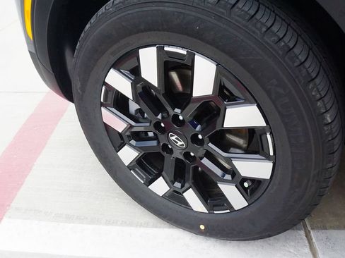 New 2026 Hyundai Santa Cruz SE FWD image 8