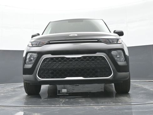 Used 2020 Kia Soul LX FWD image 38
