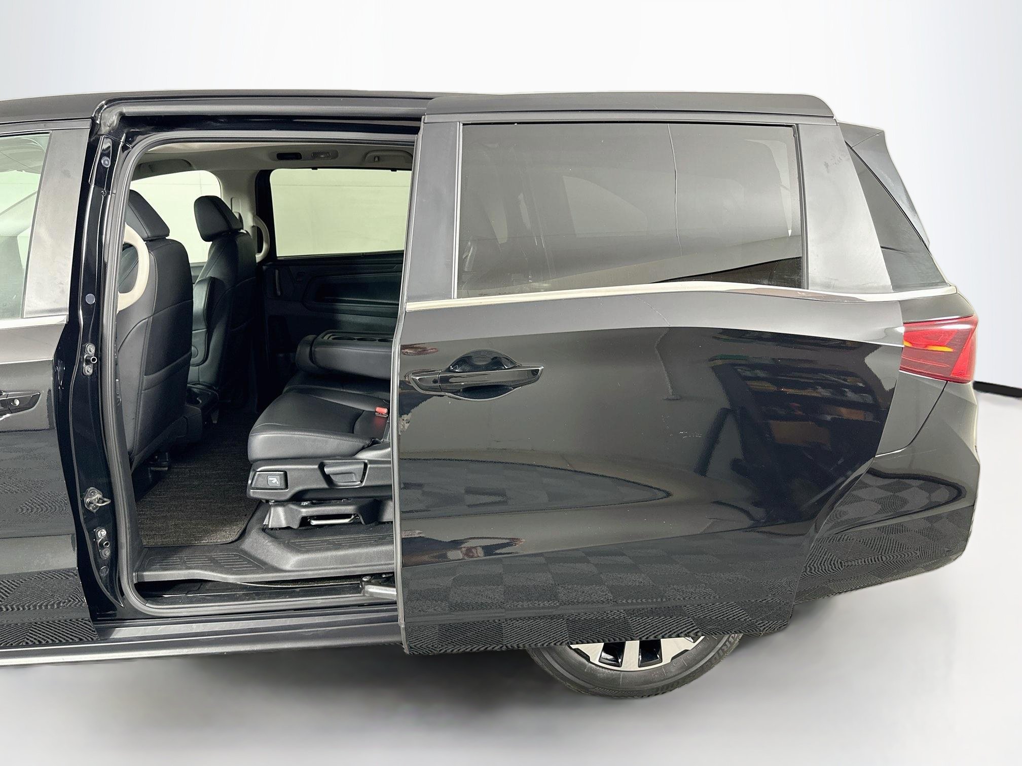 Used 2025 Honda Odyssey EX-L image 26