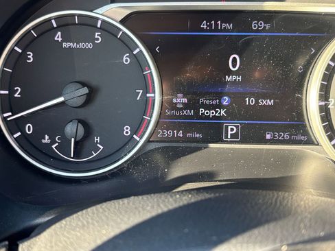 Used 2025 Nissan Sentra SV image 38