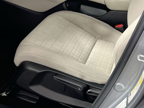 Used 2024 Honda HR-V LX image 14