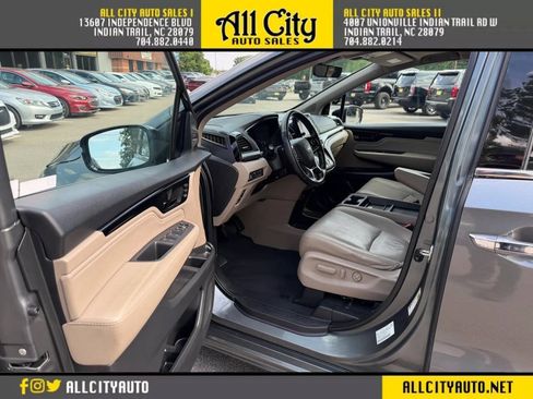Used 2018 Honda Odyssey Elite image 9