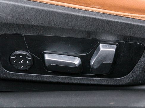 Certified 2023 BMW 430i Convertible w/ Convenience Package image 26