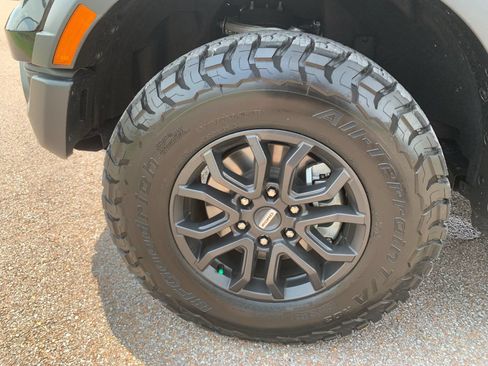 Used 2025 Ford Ranger Raptor AWD/4WD image 33
