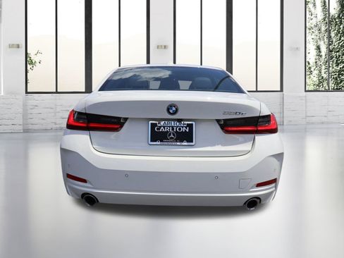 Used 2023 BMW 330e w/ Driving Assistance Package RWD image 4