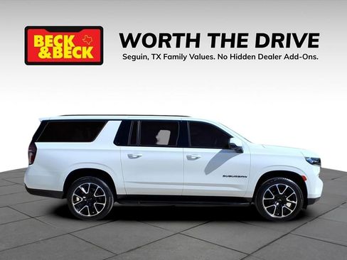 Certified 2024 Chevrolet Suburban RST w/ Luxury Package image 4