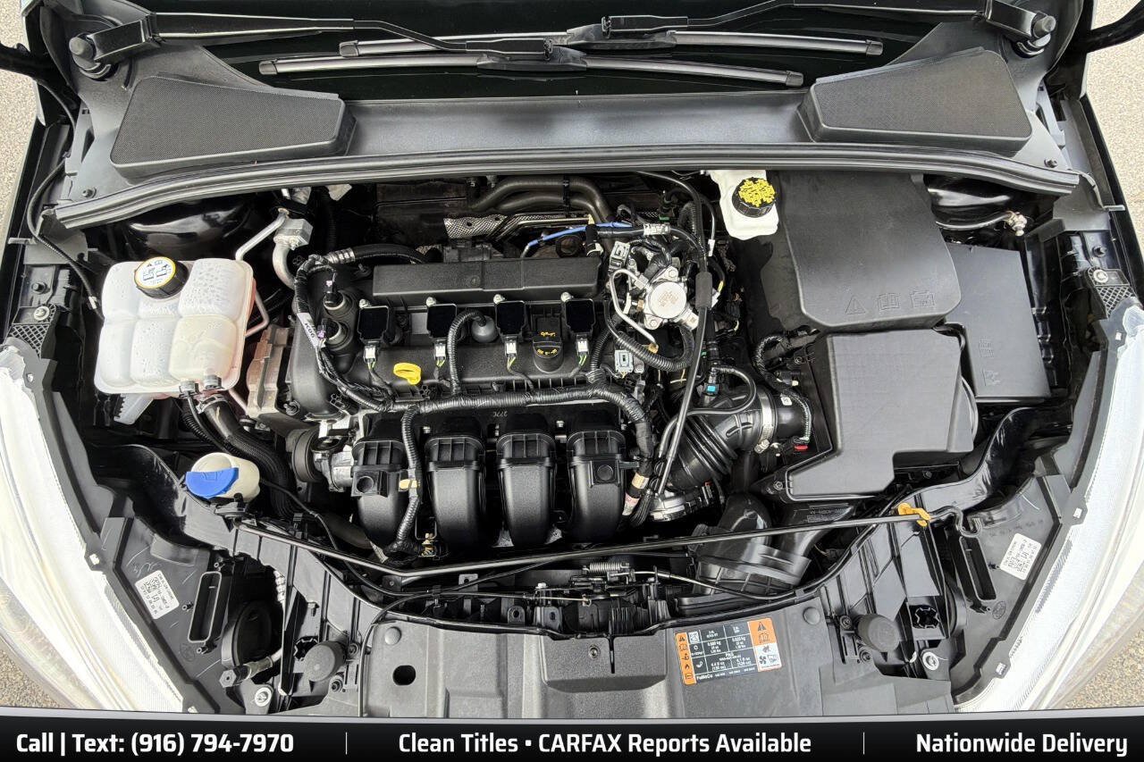 Used 2018 Ford Focus SE FWD image 12