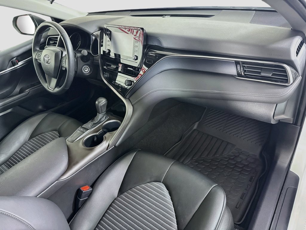 Certified 2024 Toyota Camry SE FWD image 30