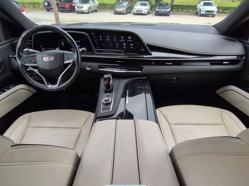 Used 2024 Cadillac Escalade Sport RWD image 22