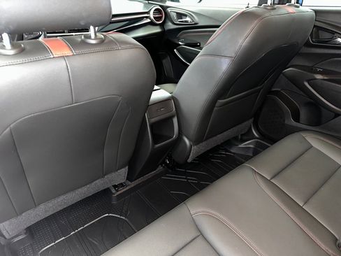 Certified 2024 Chevrolet Trax RS w/ Driver Confidence Package image 18