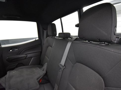 Used 2023 Chevrolet Colorado LT w/ LT Convenience Package image 12