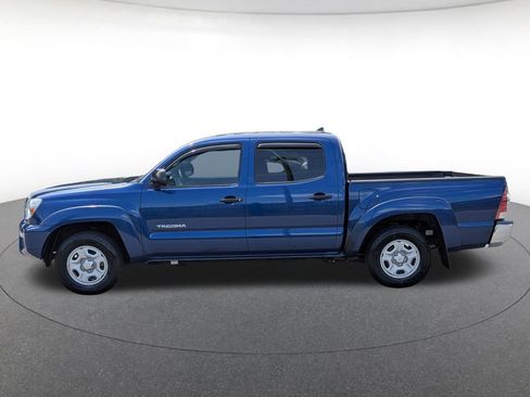Used 2015 Toyota Tacoma 2WD Double Cab w/ SR5 Package image 2