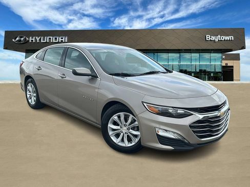 Used 2024 Chevrolet Malibu LT FWD image 1