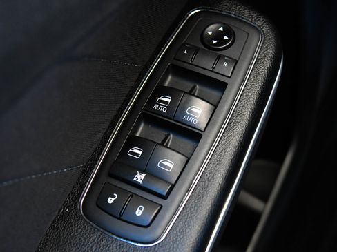 Used 2020 Dodge Charger Scat Pack w/ Dynamics Package RWD image 35