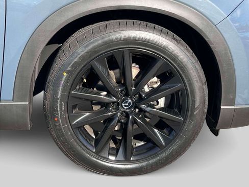 Used 2023 MAZDA CX-9 Carbon Edition image 9