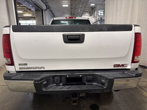 Used 2008 GMC Sierra 2500 W/T w/ Work Truck Preferred Package image 5