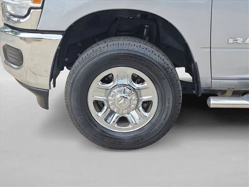 Used 2021 RAM 2500 Tradesman AWD/4WD image 23