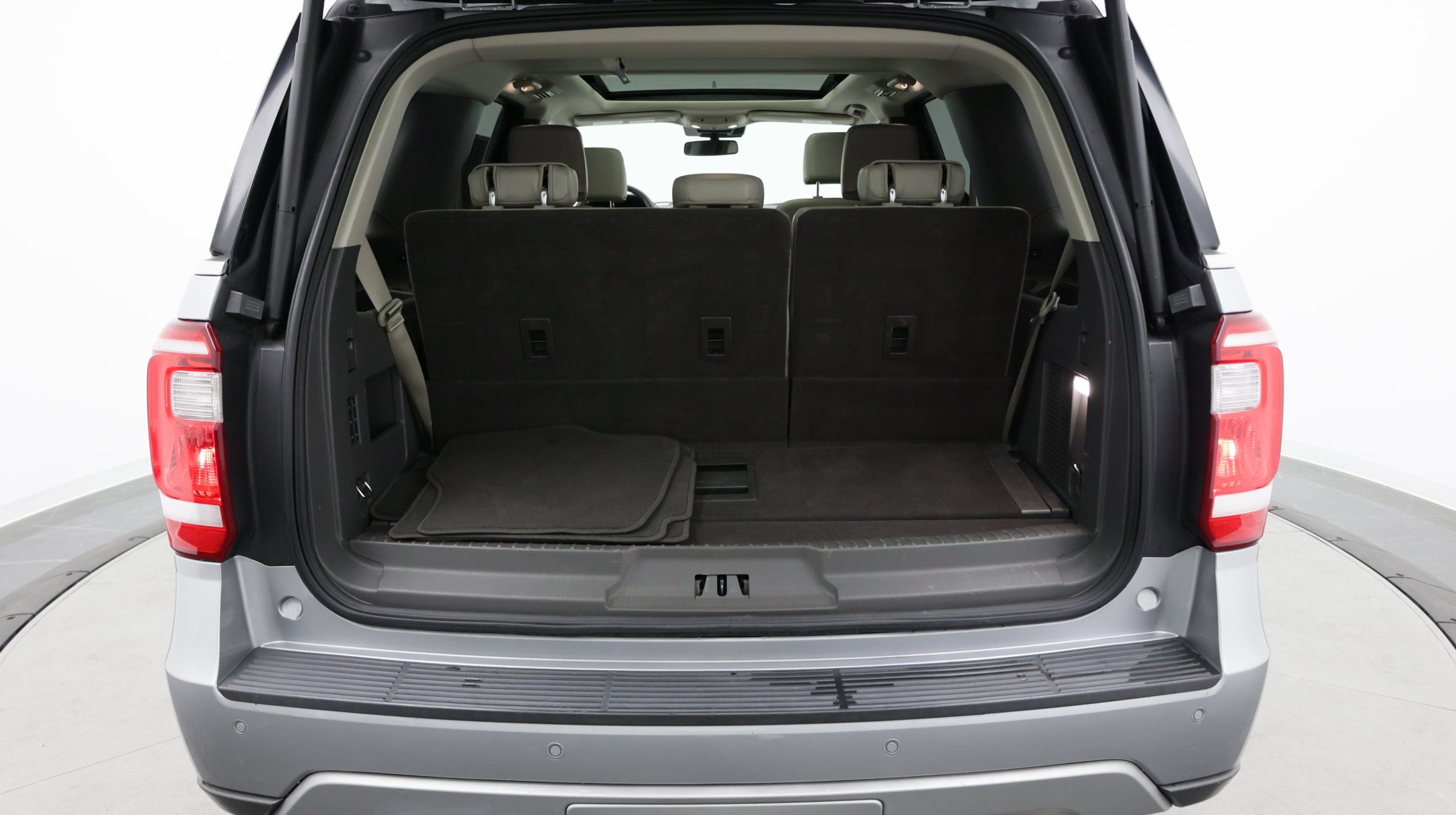 Used 2021 Ford Expedition XLT AWD/4WD image 37