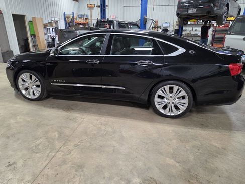 Used 2015 Chevrolet Impala LTZ FWD image 5