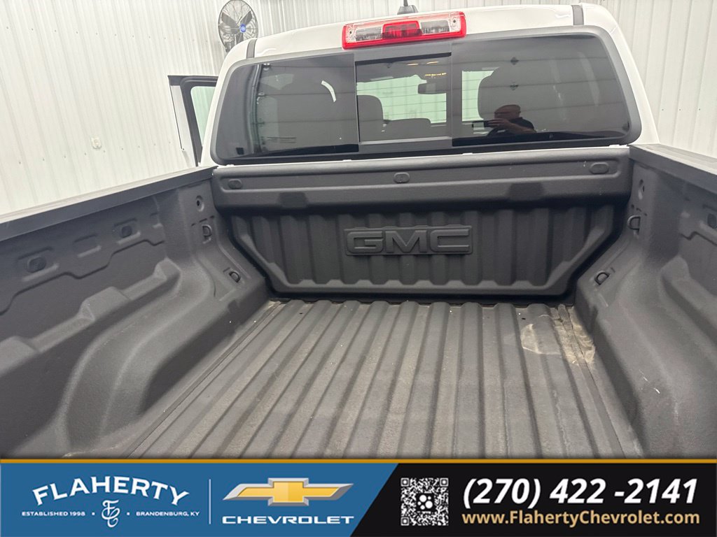 Used 2025 GMC Canyon Elevation w/ Convenience Package AWD/4WD image 17