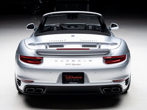 Used 2017 Porsche 911 Turbo image 28
