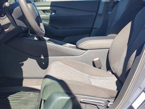 New 2025 Honda Accord LX image 17
