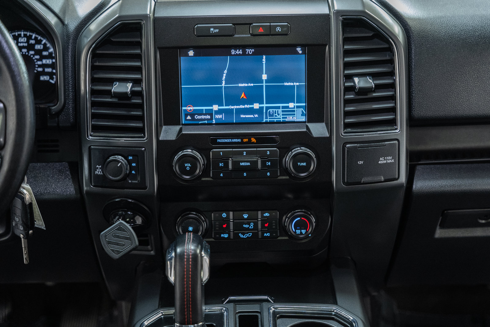 Used 2019 Ford F150 XLT w/ Equipment Group 302A Luxury AWD/4WD image 23